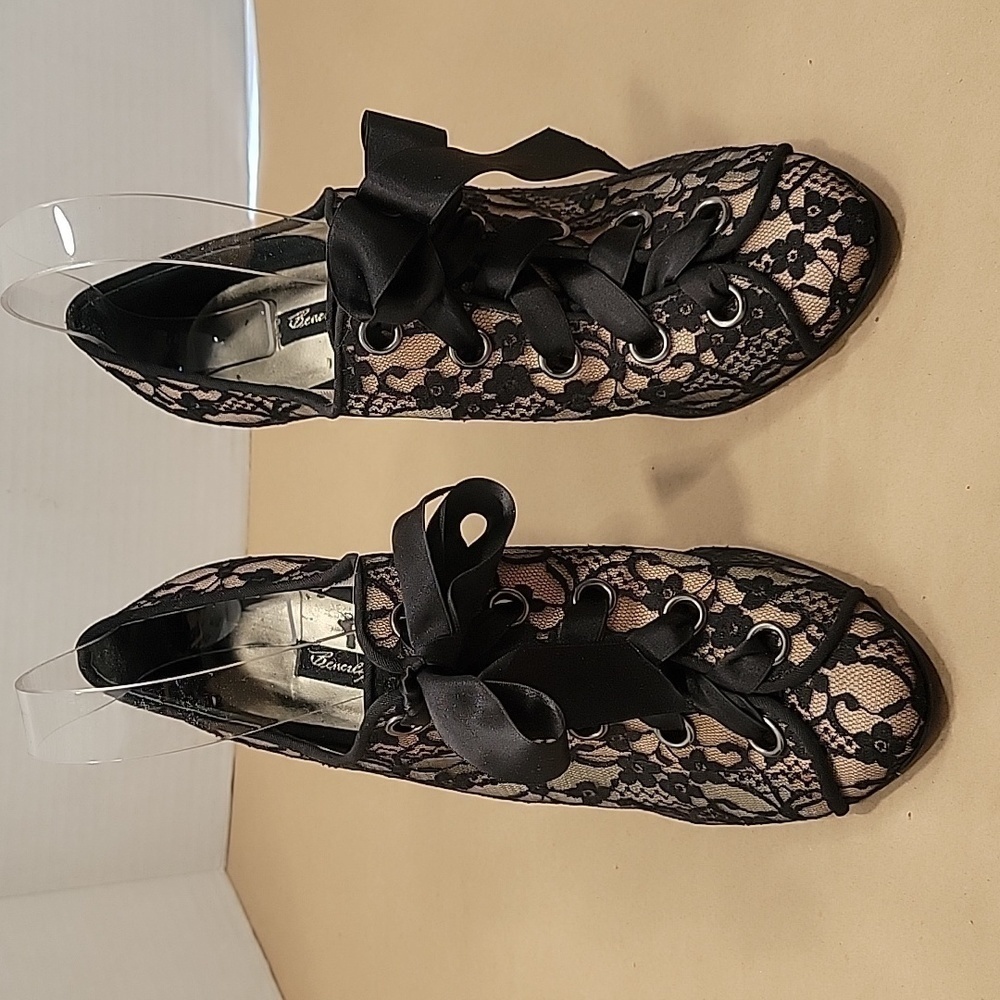 Beverly Feldman, Size 8.5, Nude Black Lace High Heel Booties with Satin Laces